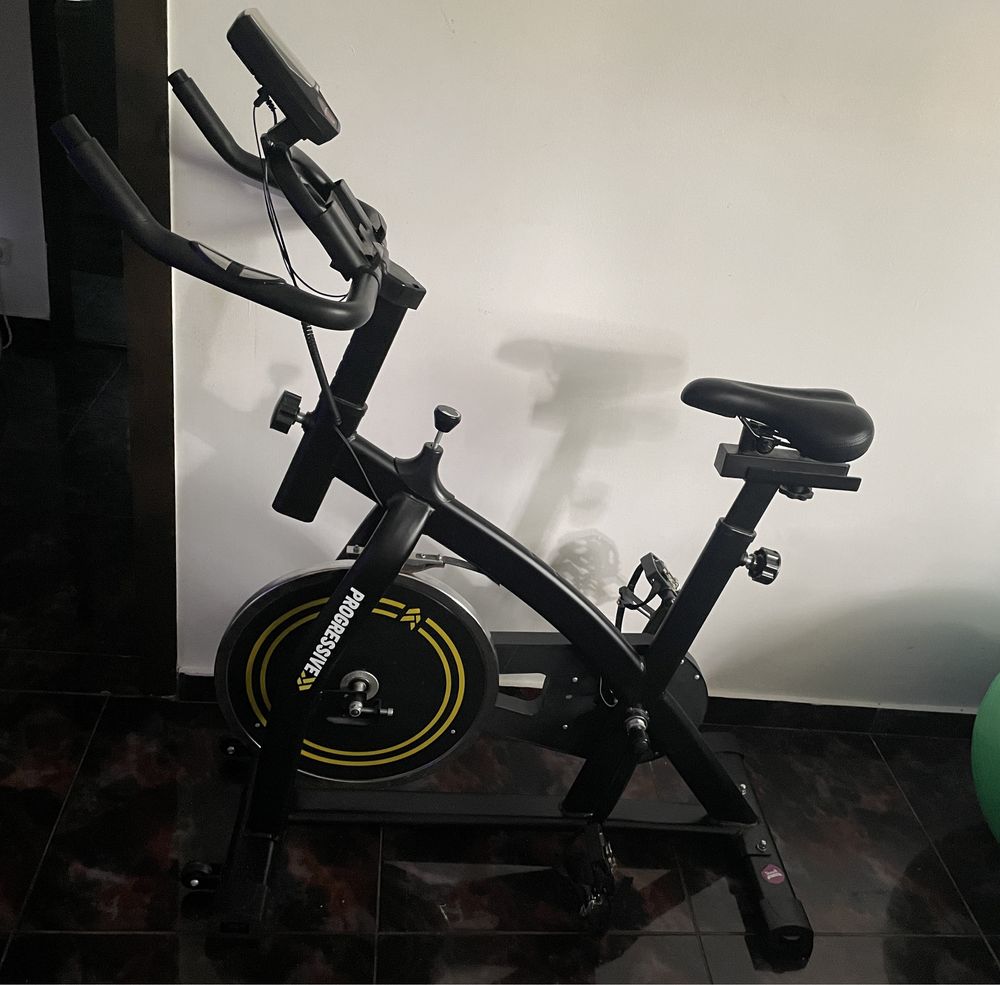 Bicicleta statica fitness