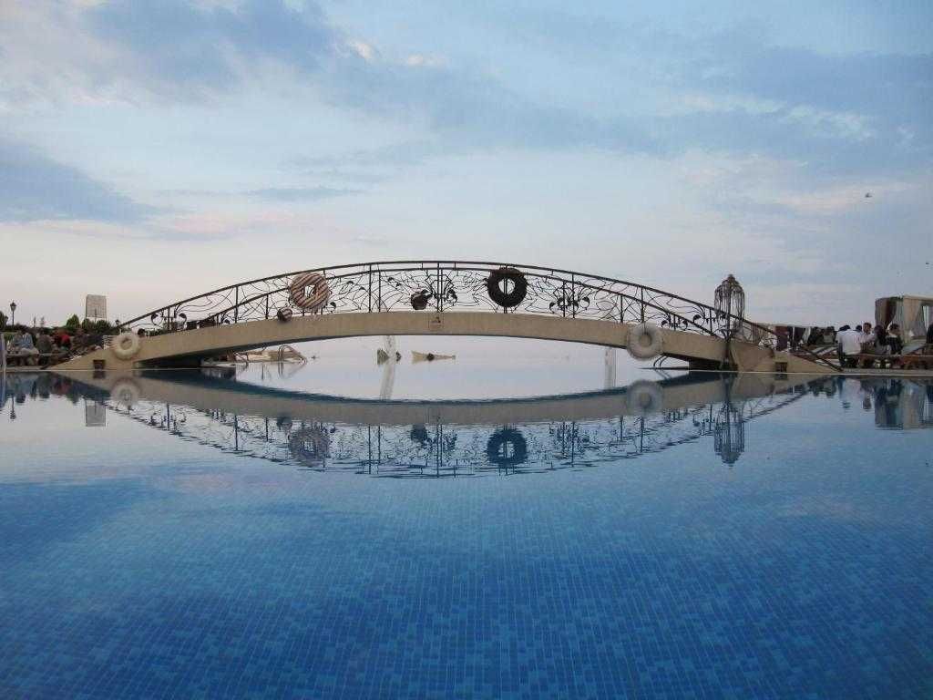 Продава се Тристаен апартамент в с. Топола, Област Добрич - 102 кв.м за 883 €/кв.м - Снимка #16