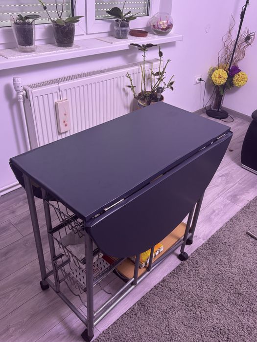 Vand urgent! Masa de bucatarie rabatabila