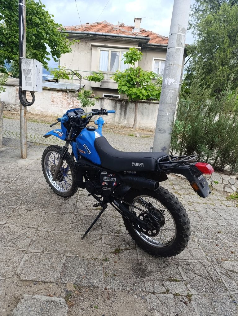 Продавам Yamaha Dt 125r