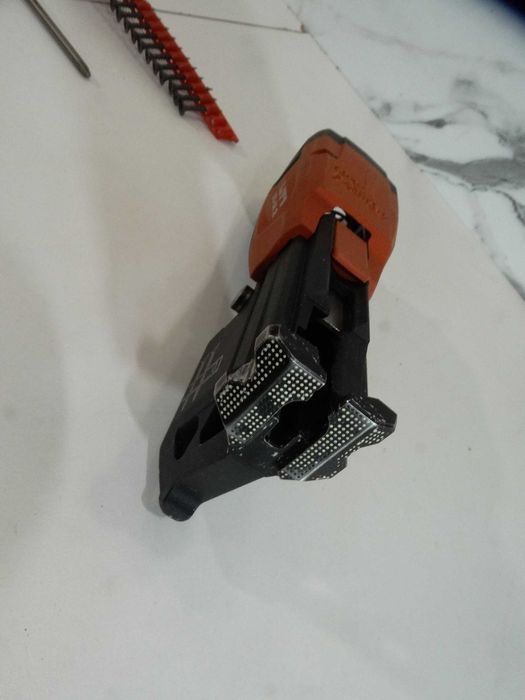Hilti SD M2 + бит 102 мм - Магазинирано устройство