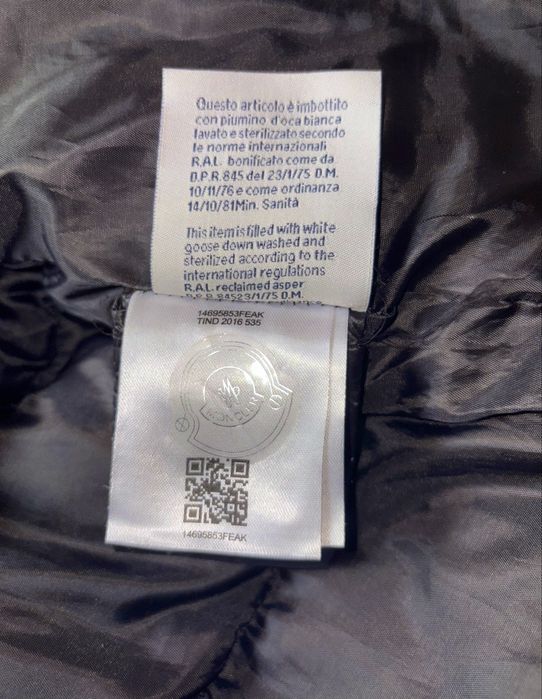 Vand Geaca Moncler Maya