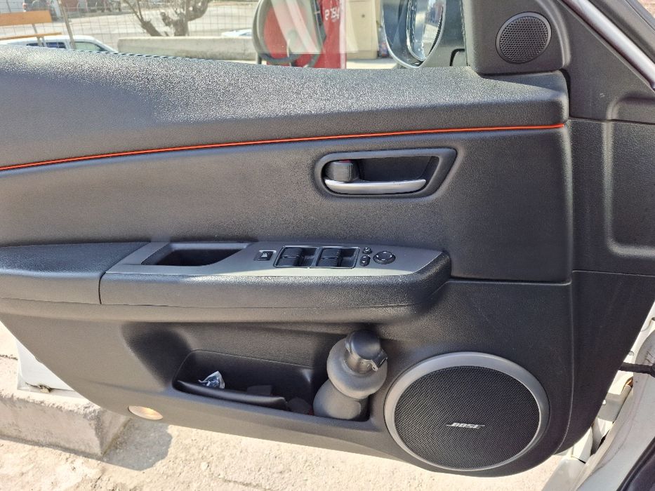 Мазда 6 2.0д 2009г.