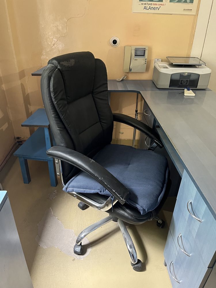 2 scaune birou rotative