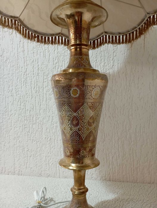 Комплект от две уникални много големи масивни бронзови лампи - лампа