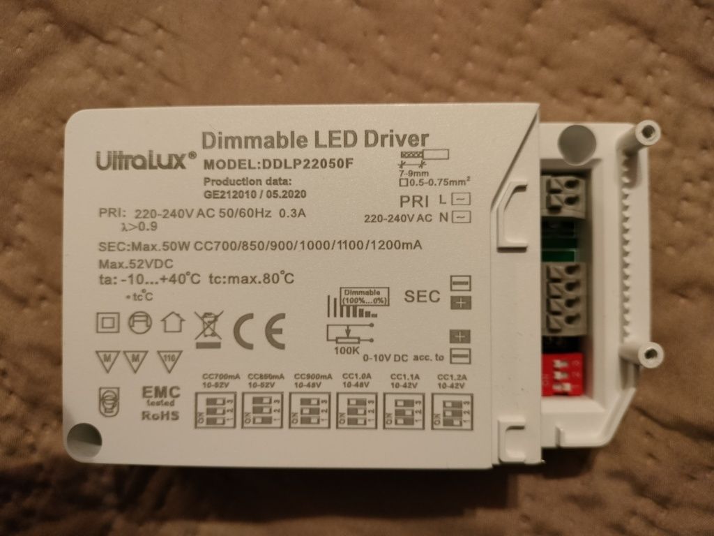 Димиращ драйвър 0-10V DC, Потенциометър 100КΩ, 50W/700-1200MA DC