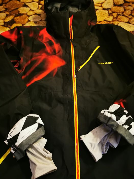 Geaca Volcom GTX L Ski Snowboard Salomon Head Atomic Descente Scoott