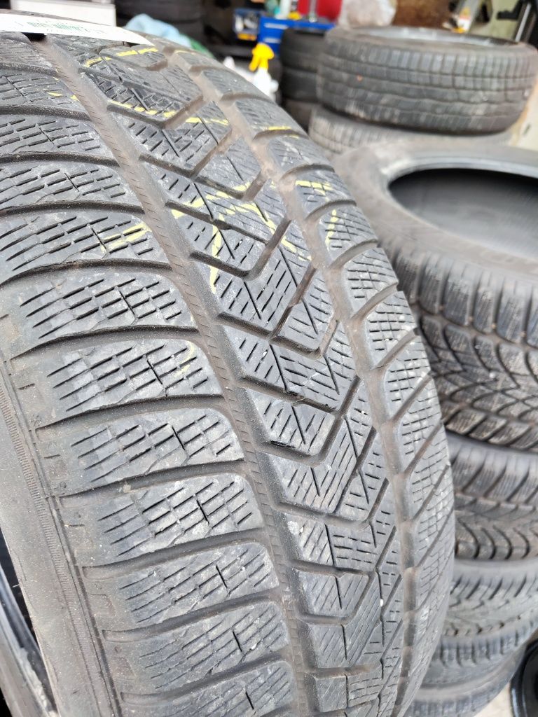 4 бр 235/60/18 Pirelli зимни гуми