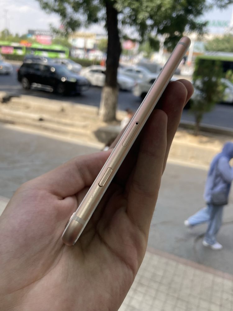 iPhone 8 64Gb ideal