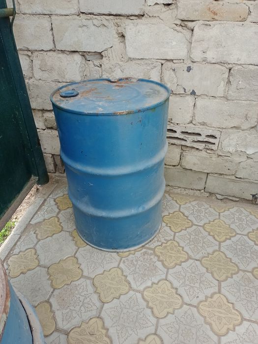 Продам железную бочку