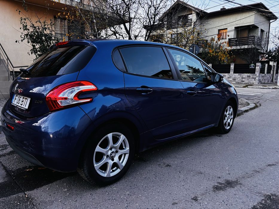 Peugeot 208 /1.2 benzina+ GPL Fabrica