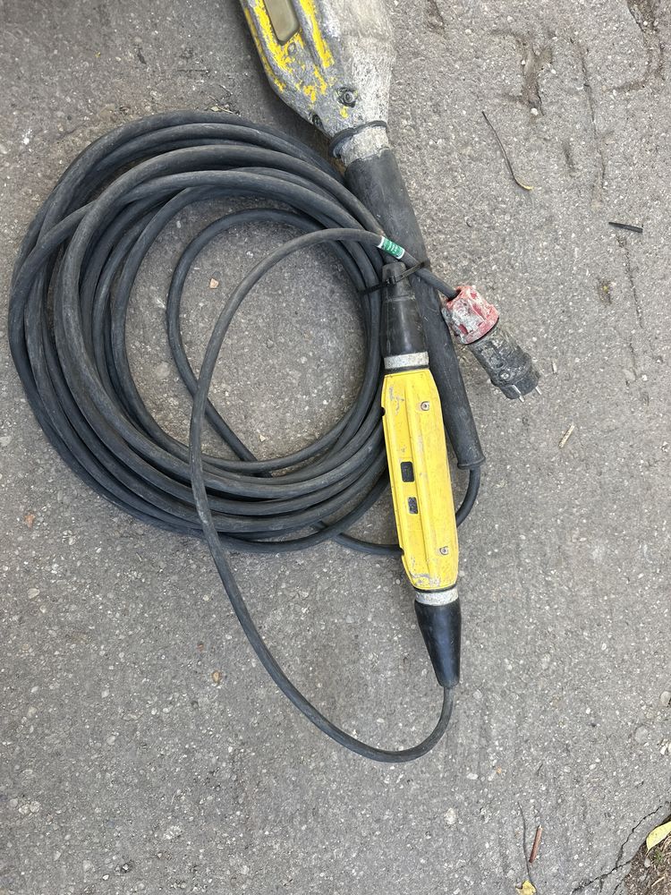 Wacker neuson irfu 58/230/5 vibrator beton weber mikasa bosch