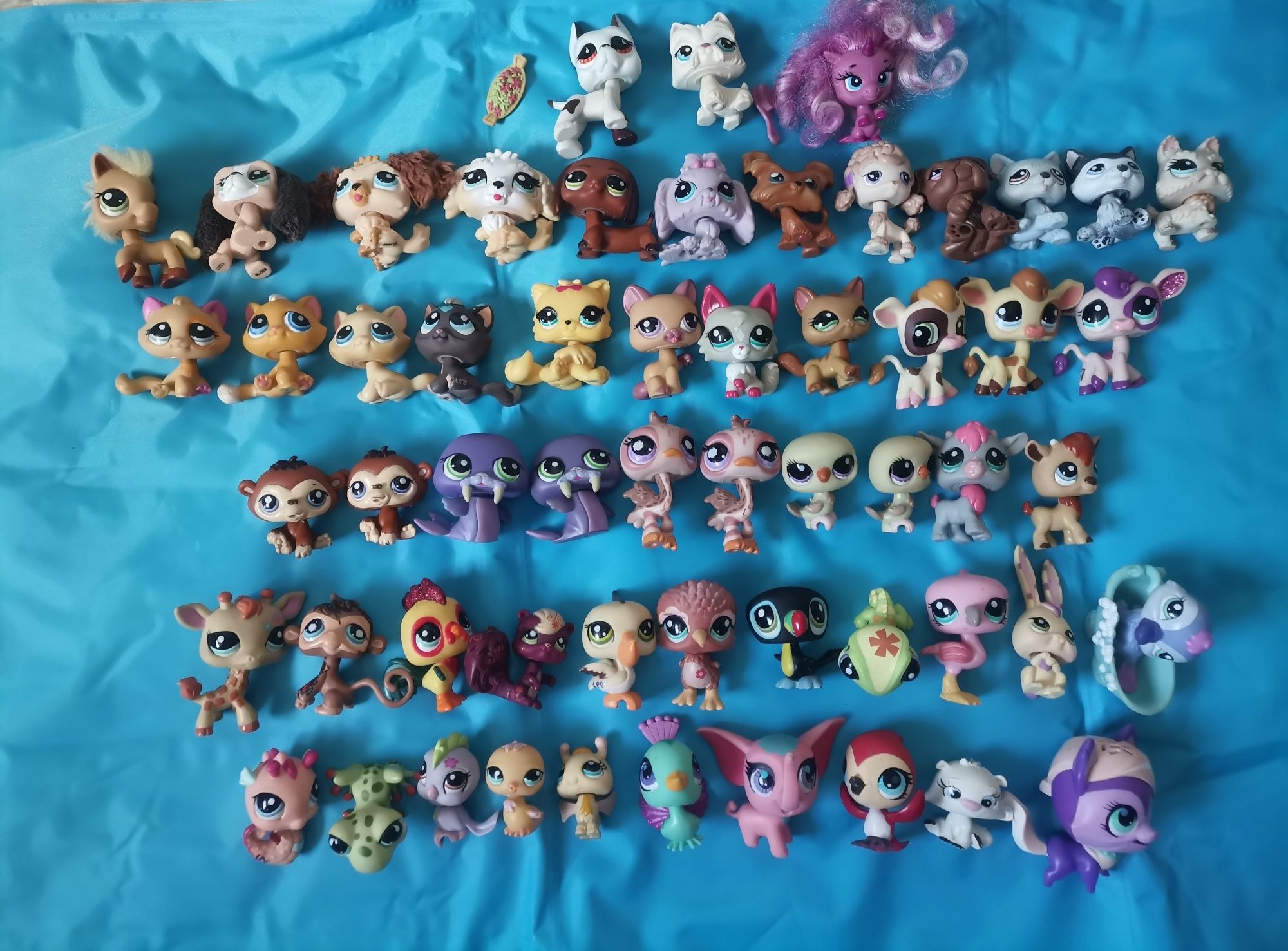 Citiți descrierea de mai jos Figurine Littlest Pet Shop Lps Hasbro