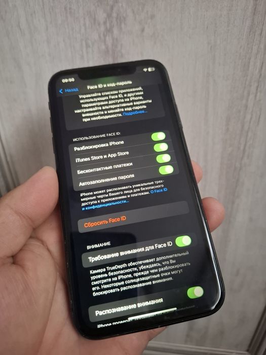 iPhone Xr 64gb продам