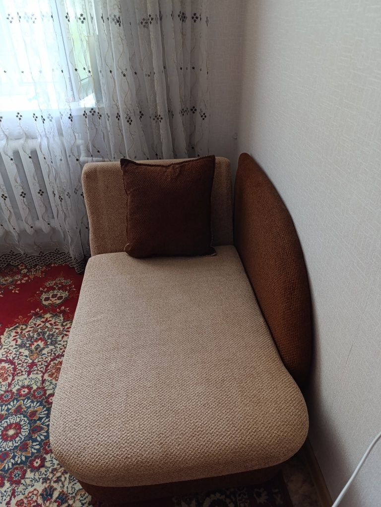 Продам мини диван