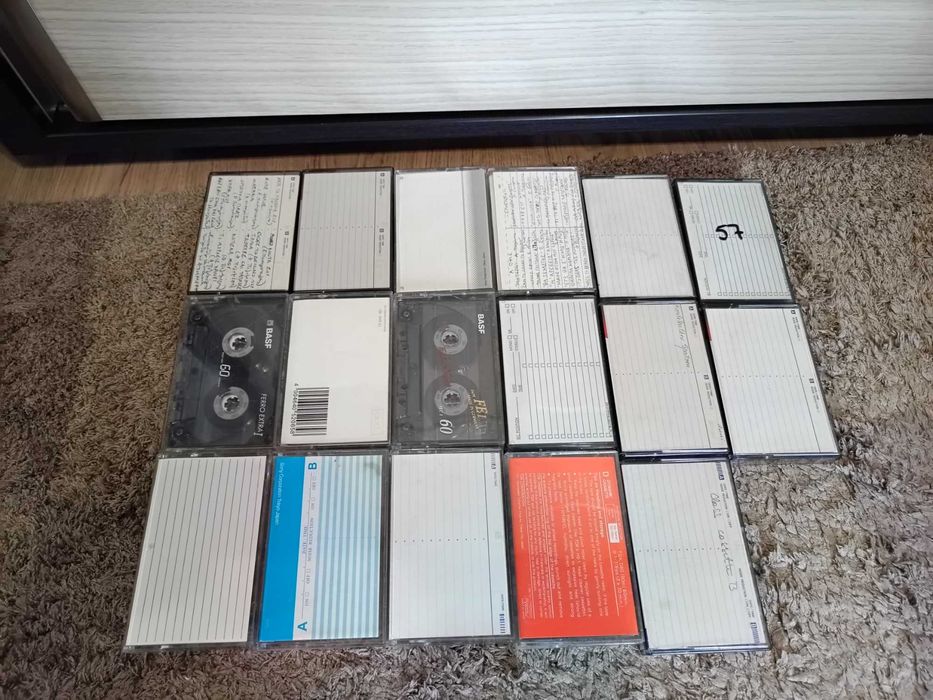 Casete crom 11buc.+casete normale 17 buc