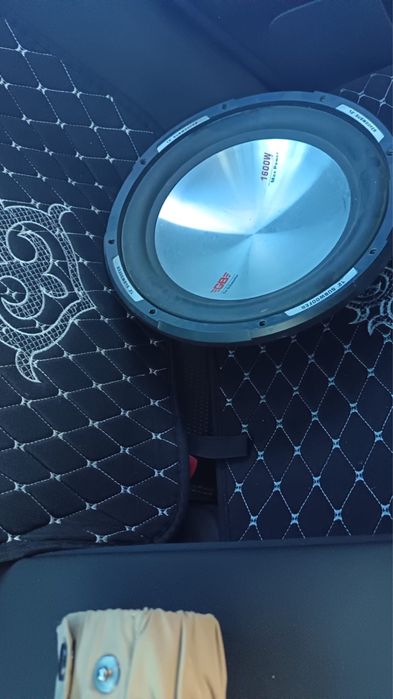 Сабвуфер 1600вт Колонка