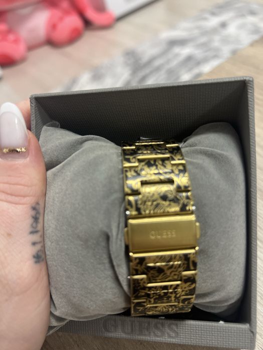 Vand ceas barbati GUESS