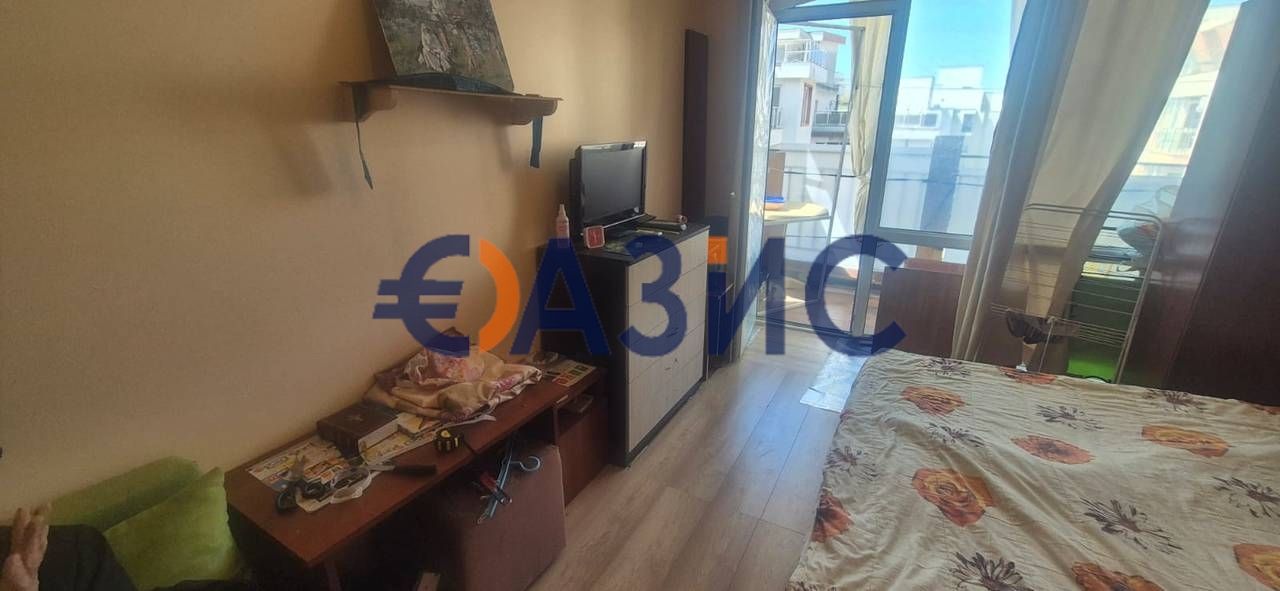Продава се Едностаен апартамент в к.к. Слънчев бряг - 35 кв.м за 1143 €/кв.м - Снимка #4