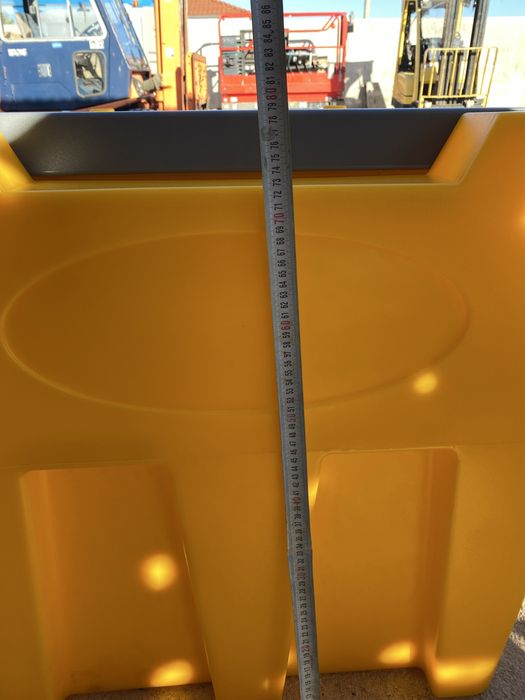 Пластмасов резервоар за гориво 430 литра