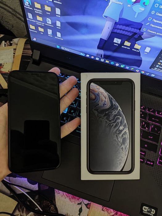Продам Iphone XR