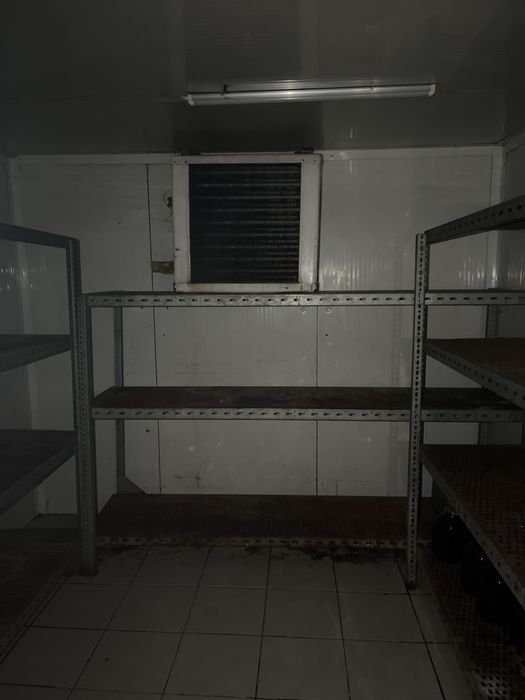 Морозильные и холодильные камеры