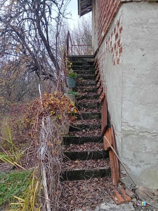 Вила в с.Ялботина,общ.Драгоман,обл.София