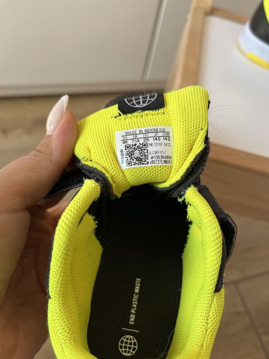 Маратонки обувки adidas