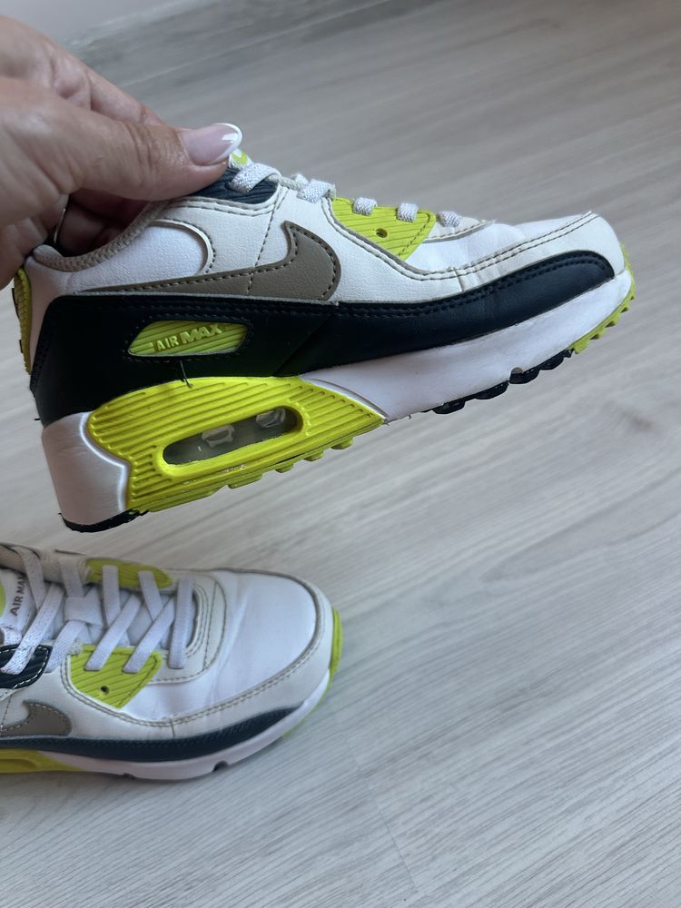 Nike Детски маратонки 32 номер