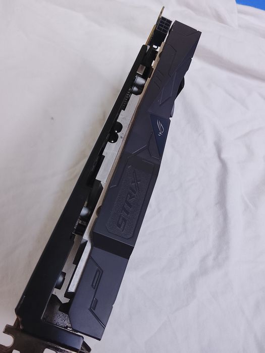 Видеокарта Asus RoG Strix RX570 (GDDR5)