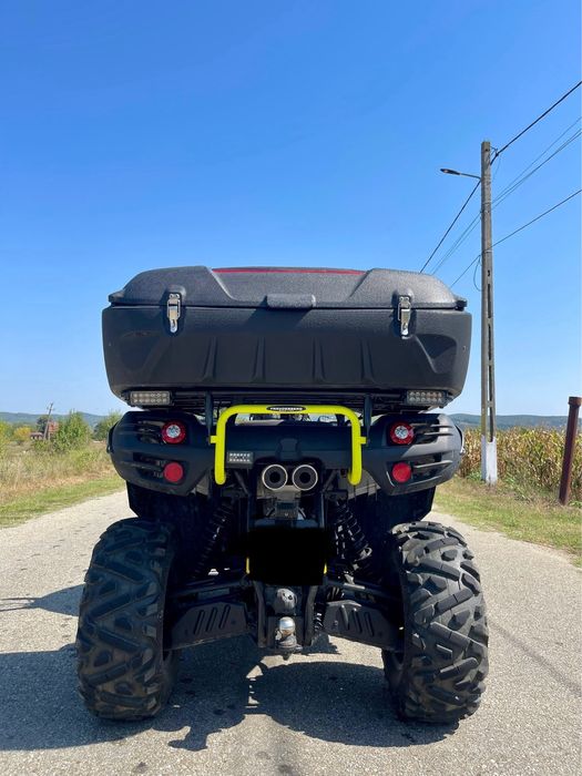 Vând atv Blade 550