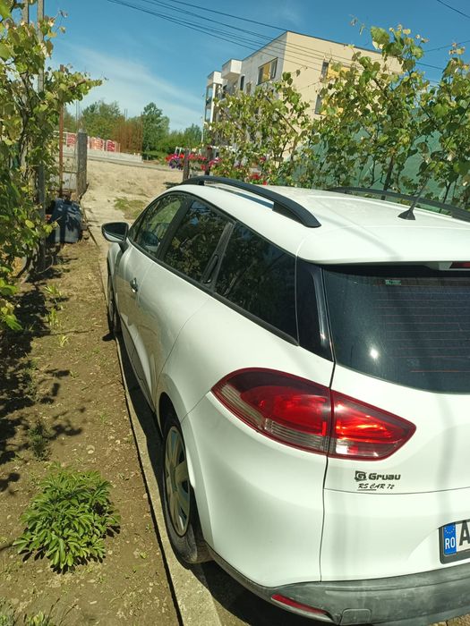 Vând Renault Clio 2013