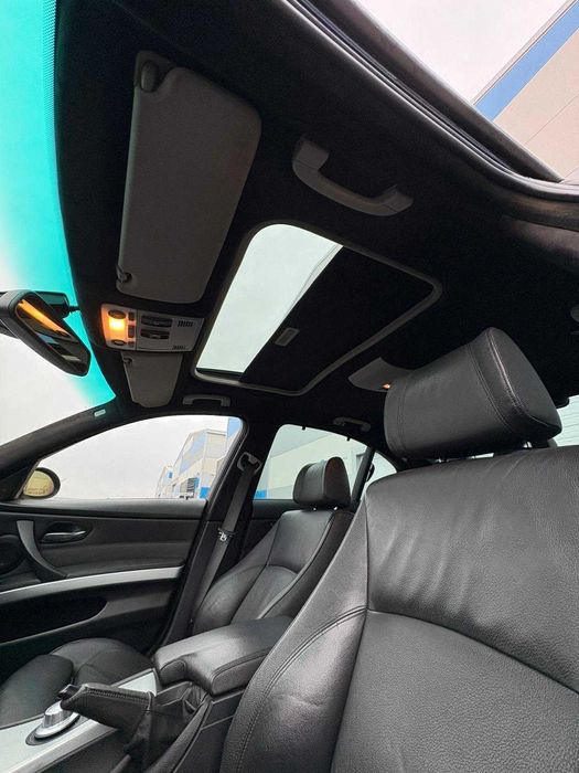 BMW Seria 3 320D E90 - Full Intretinut - Trapa/Xenon/Scaune Piele