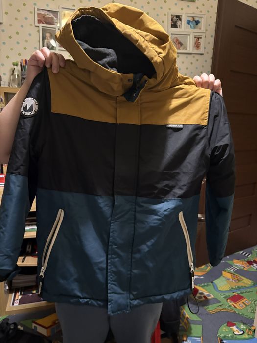 Geaca si vesta de toamna iarna marimea 134, 140, 9-11 ani