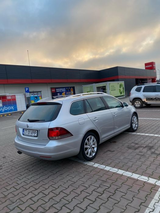 Vw Golf 6 an 2011 motor 2.0tdi 140hp E5 Stare inpecabila