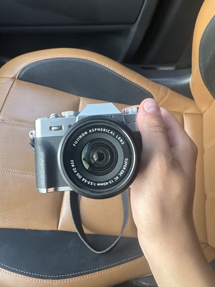 Camera FujiFilm X-T30-II cu obiectiv