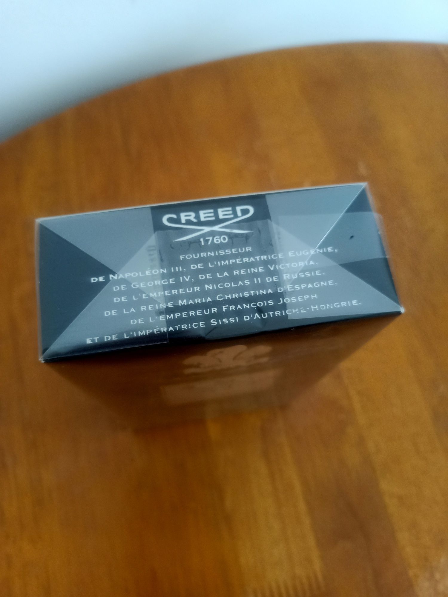 CREED AVENTUS мужской парфюм.