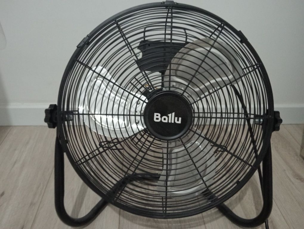 Продам  вентилятор