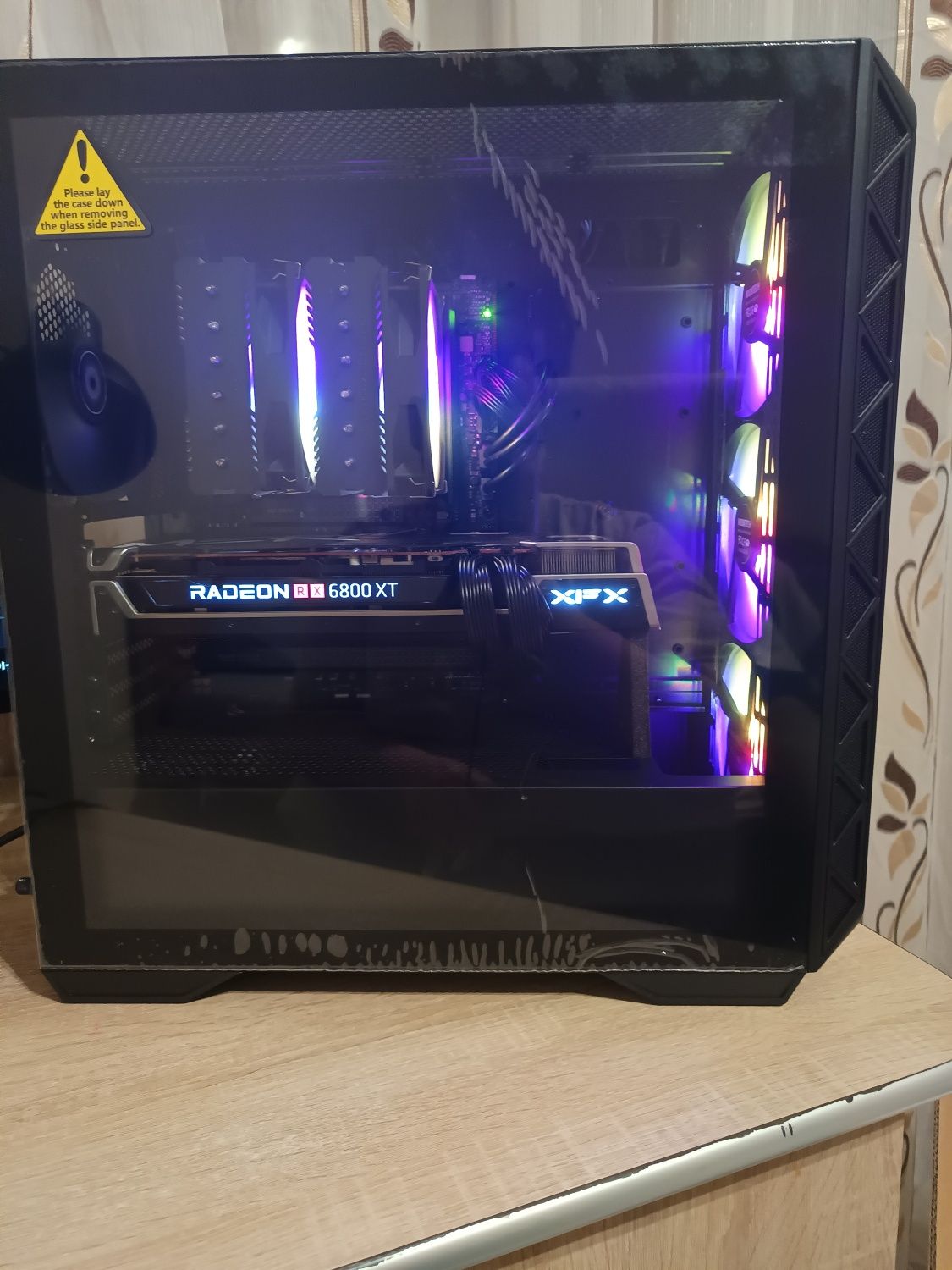 PC Gaming RYZEN 7700 | RX 6800 XT | Trimit prin CURIER