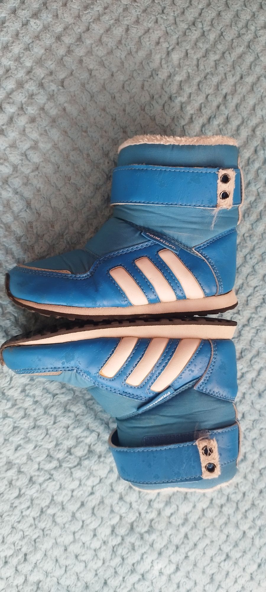 Cizme îmblănite și impermeabile unisex mărimea 25,5 Adidas cu scai