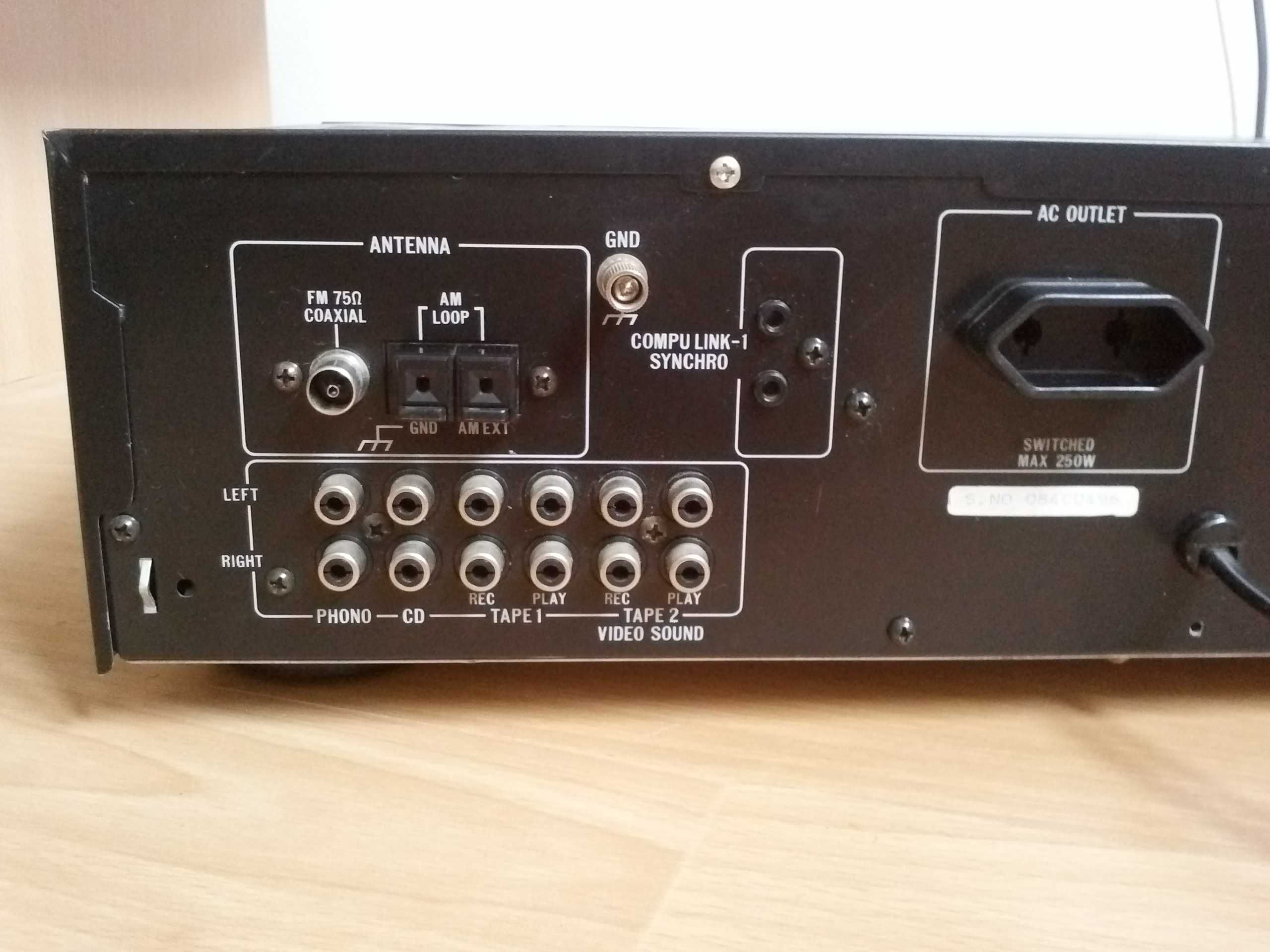 Amplituner / Receiver JVC