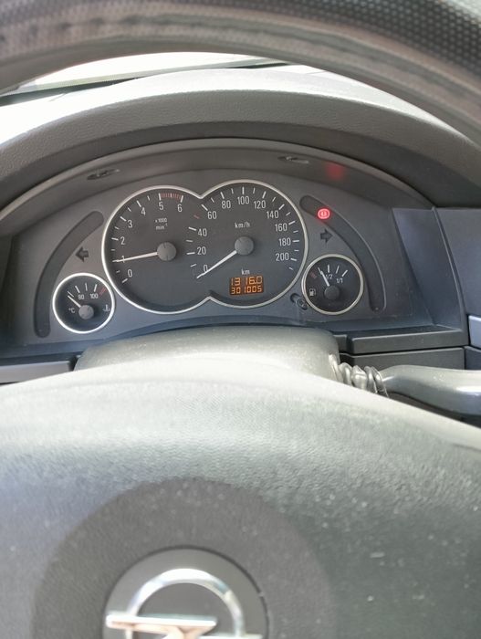 Vând Opel Meriva
