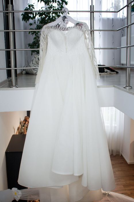 Rochie de  mireasă