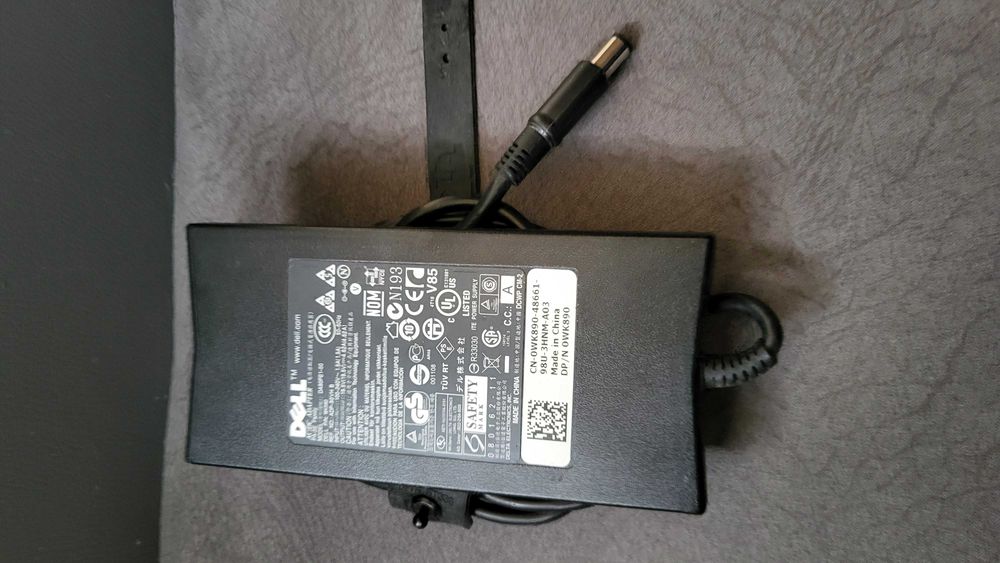 DELL Incarcator Adaptor 19,5V-4.62A fuctional 90W