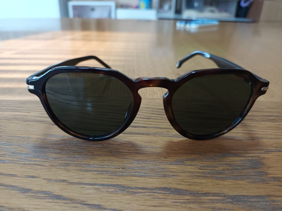 Дамски слънчеви очила Carrera