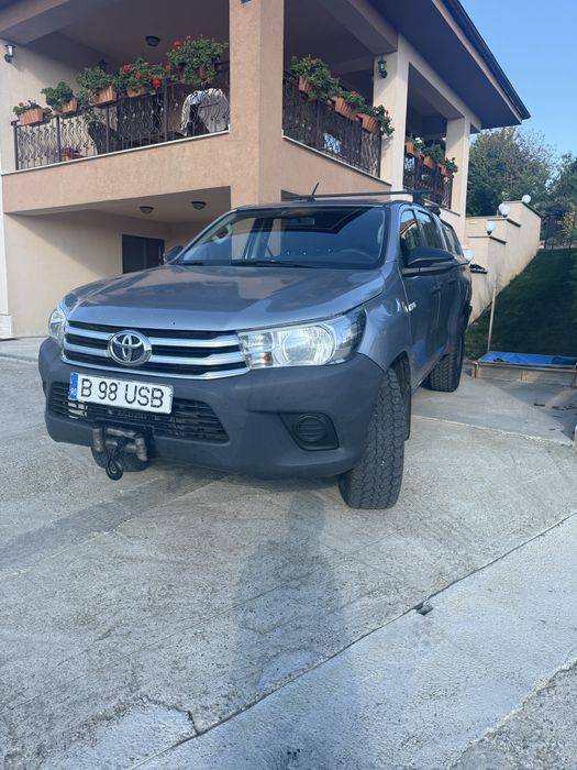 Vand Toyota Hilux