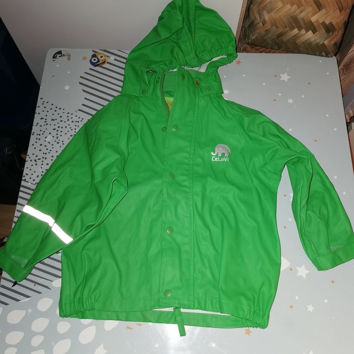 Jacheta de ploaie Celavi
