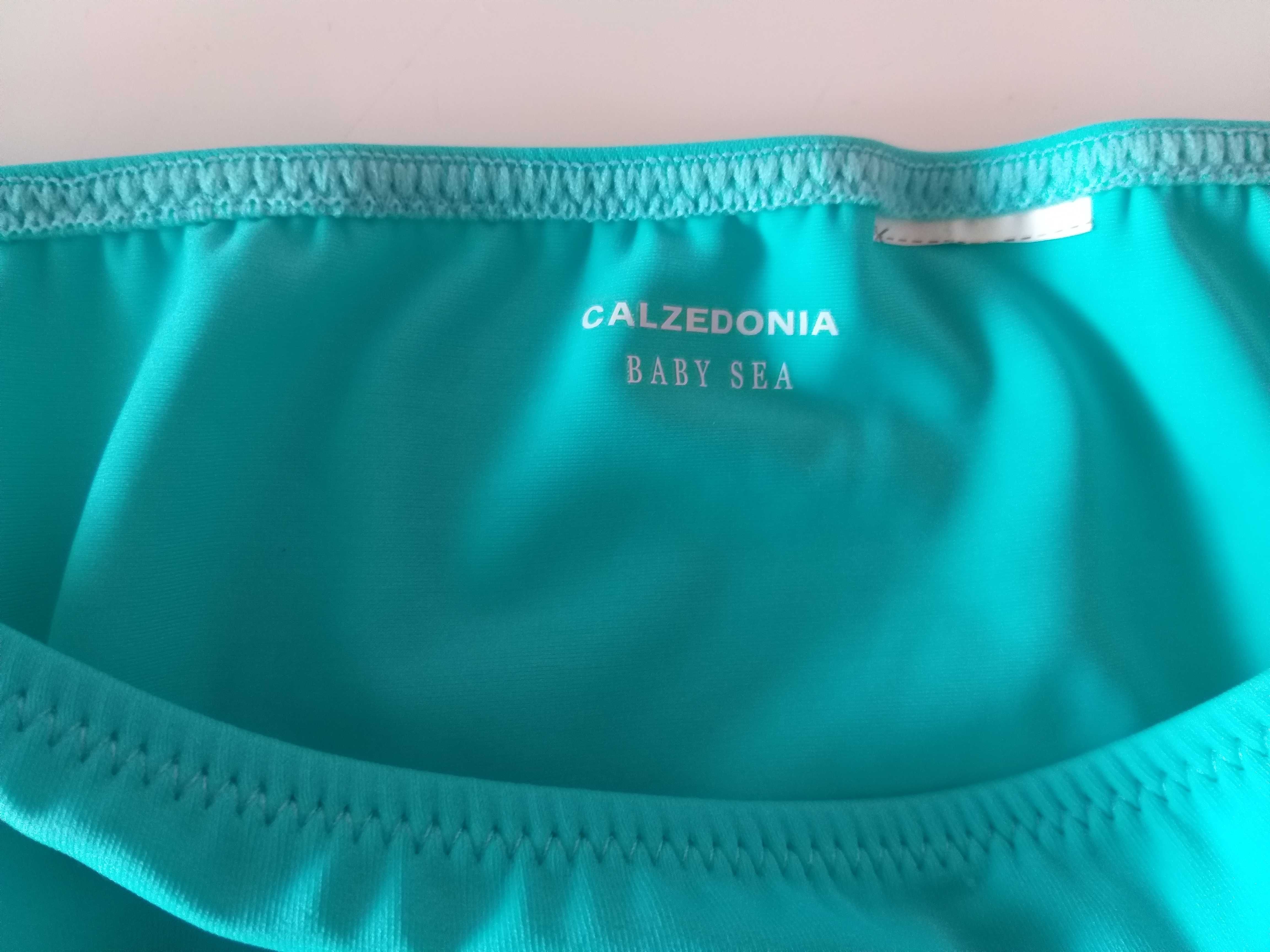 Лот от бански на Caledonia, 10-12 г.