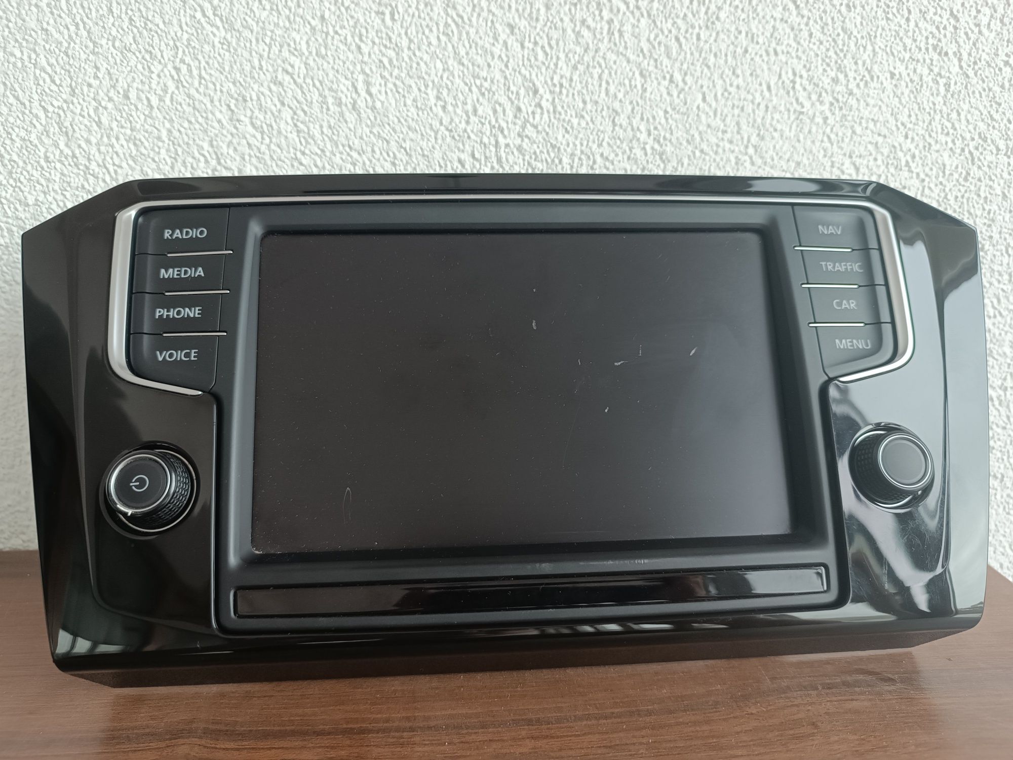 Vând display 8 inch Vw