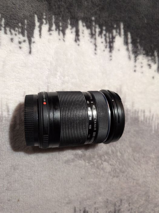 Olympus M.Zuiko ED 40-150mm f/4-5.6 R